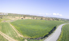 Residential 13994 m2 for sale in Tseri, Nicosia