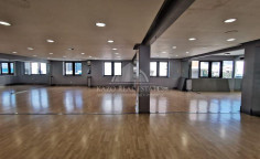 Office 375 m2 to rent in Agias Zonis