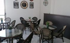 18 bedroom furnished villa with swimming pool to rent in Protaras