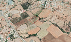 Residential 3512 m2 for sale in Mazotos, Larnaca