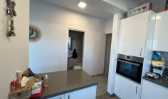 3 bedrooms penthouse for sale in Mesa Geitonia