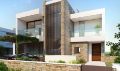 Large 5 bedroom house with swimming pool for sale in Tombs of the Kings