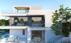 Luxury 4 bedroom house with swimming pool for sale in Tombs of the Kings
