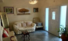 Spacious 3 bedroom furnished house for sale in Oroklini