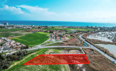 Land 4334 m2 for sale in Oroklini, Larnaca