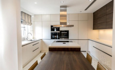 6 bedroom furnished penthouse with swimming pool for sale in Papas Supermarket