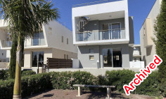 3 bedroom furnished house with swimming pool for sale in Chloraka