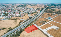 Residential 1055 m2 for sale in Oroklini, Larnaca