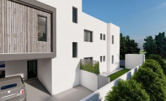 Large 2 bedroom apartment for sale in Livadia