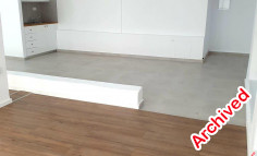 Modern fully renovated office space/shop 