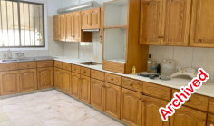 3 bedrooms unfurnished apartment to rent in Aglantzia