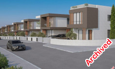 Spacious 3 bed house with swimming pool for sale in Kissonerga