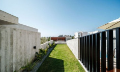 Luxury 2 bedroom maisonette with swimming pool for sale in Chloraka