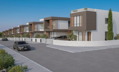 Spacious 3 bed house with swimming pool for sale in Kissonerga