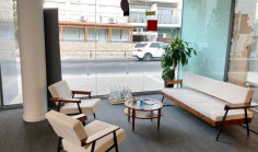 Luxury shop to rent in Acropolis