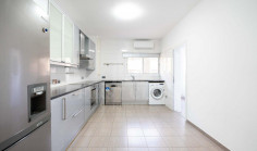 Large 3 bedroom apartment to rent in Neapolis