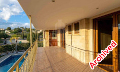 Beautiful 7 bedroom house with swimming pool for sale in Germasogeia
