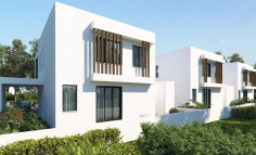 Large 4 bed house with swimming pool for sale in Livadia