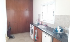 4 bedroom detached house with sea view in Tersefanou 