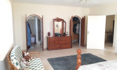 4 bedroom detached house with sea view in Tersefanou 