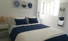 3 bedroom beachfront apartment with sea view in Mackenzie 
