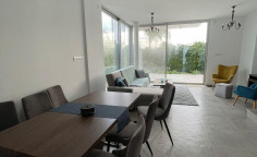 Spacious 3 bedroom house for sale in Coral Bay