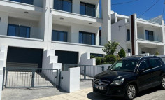 Spacious 4 bedroom house for sale in Agios Tychonas
