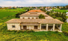 5 bedroom house for sale in Lakatamia