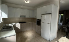 3 bedroom furnished house to rent in Pyrgos