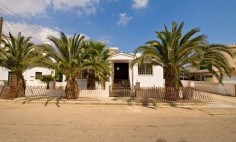 5 bedroom bungalow in Deryneia 