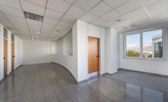 Commercial (office) in acropoli, Nicosia for rent 