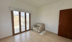 Five bedroom detached house at oroclini 