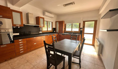 Five bedroom detached house at oroclini 