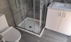 Large 3 bedroom unfurnished apartment to rent in Lykabittos