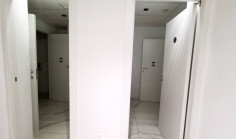 Beautiful office to rent in Zakaki