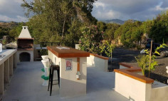 Beautiful 5 bedroom furnished house with swimming pool for sale in Kissonerga