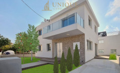 International villas for sale - Anavargos 