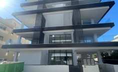 Apartment (penthouse) in Agios Nikolaos, Limassol for sale 