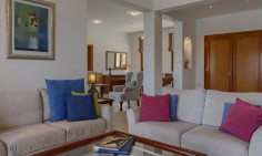 Luxury 5 bedroom house with swimming pool to rent in Aphrodite Hills