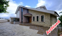 4 bedroom house with a pool in Kalogiroi, Limassol 