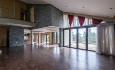 Spacious 4 bedrooms house with swimming pool for sale in Kalogiroi