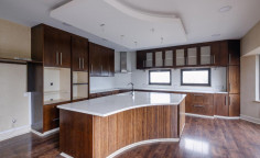 Spacious 4 bedrooms house with swimming pool for sale in Kalogiroi