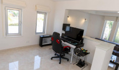 4 bedroom furnished bungalow with swimming pool to rent in Chloraka 4 bedroom furnished bungalow with swimming pool to rent in Chloraka