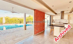 4 bedroom villa private pool for sale Pareklissia Limassol 