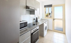 Large 2 bedroom apartment for sale in Universal