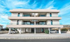 Beautiful 2 bedroom furnished apartment for sale in Oroklini