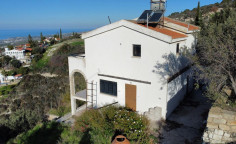Detached villa in Tala with sea view pool 