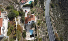Detached villa in Tala with sea view pool 