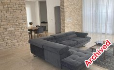 For rent detached villa with sea view and pool in Pegeia 