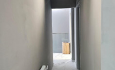 Spacious 5 bedroom house with swimming pool for sale in Germasogeia Tourist Area